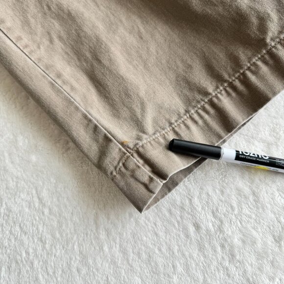 Dockers Iconic Khaki Pants Mens 44X32 Beige Flat Front Straight Leg Relaxed Fit - Picture 7 of 12